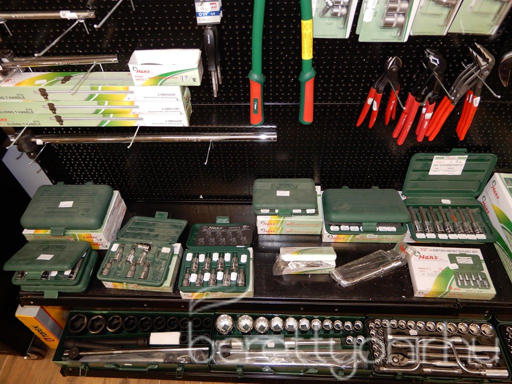 SZABÓ szerszámcentrum 05